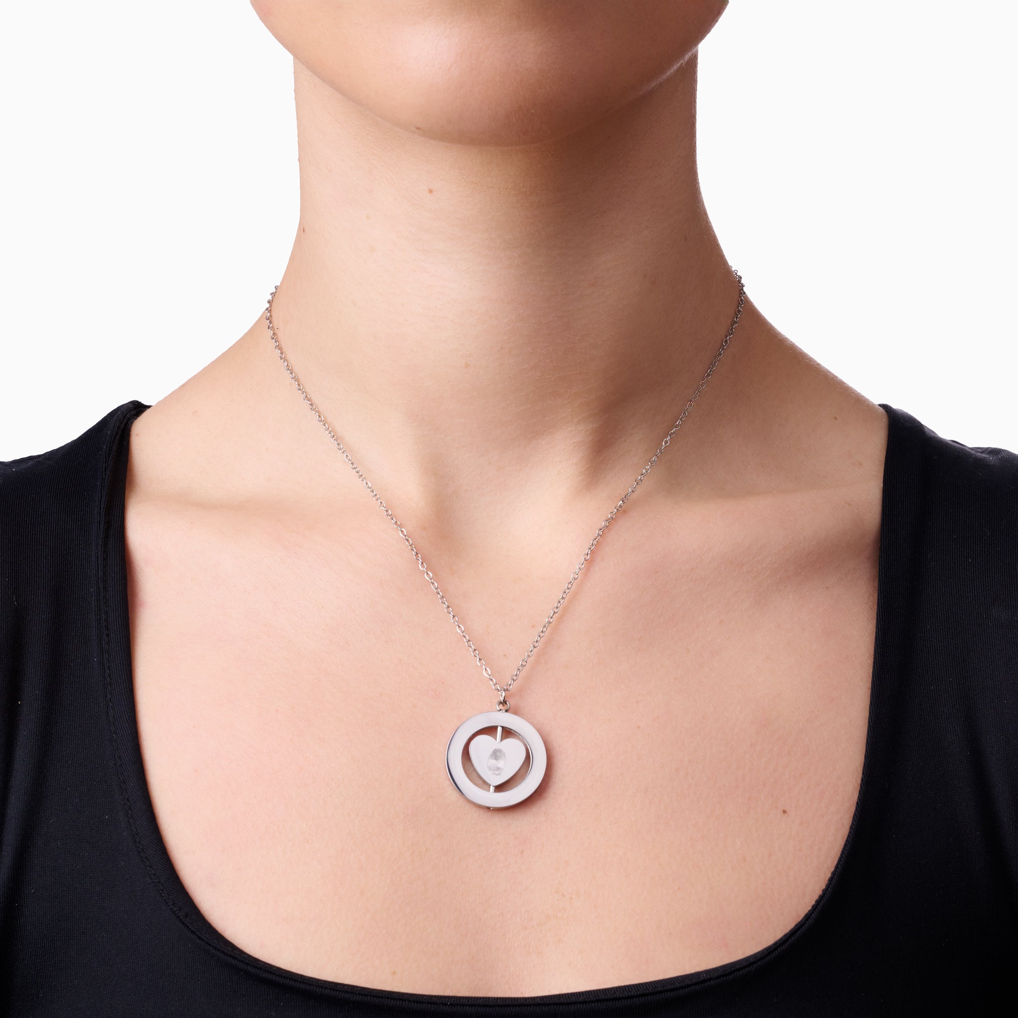 SPINNING HEART ENGRAVABLE NECKLACE