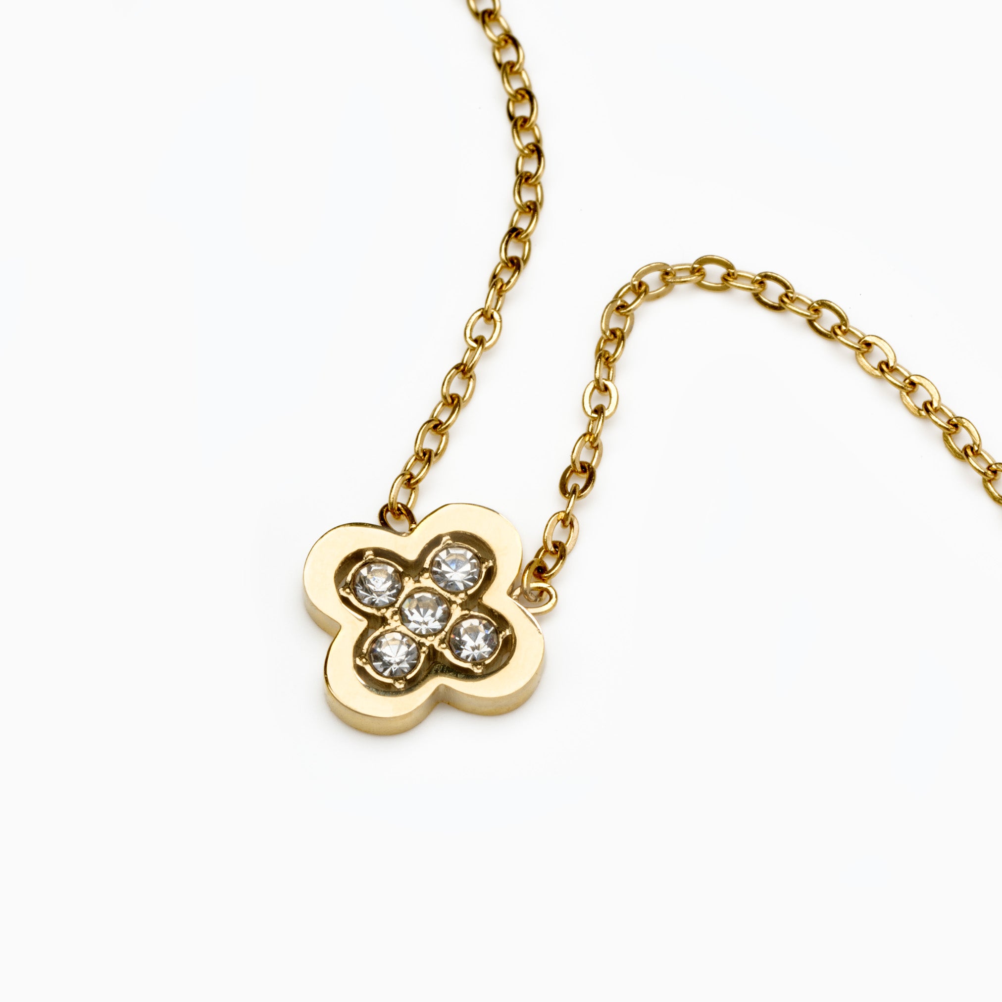 ELEGANCE CLOVER NECKLACE