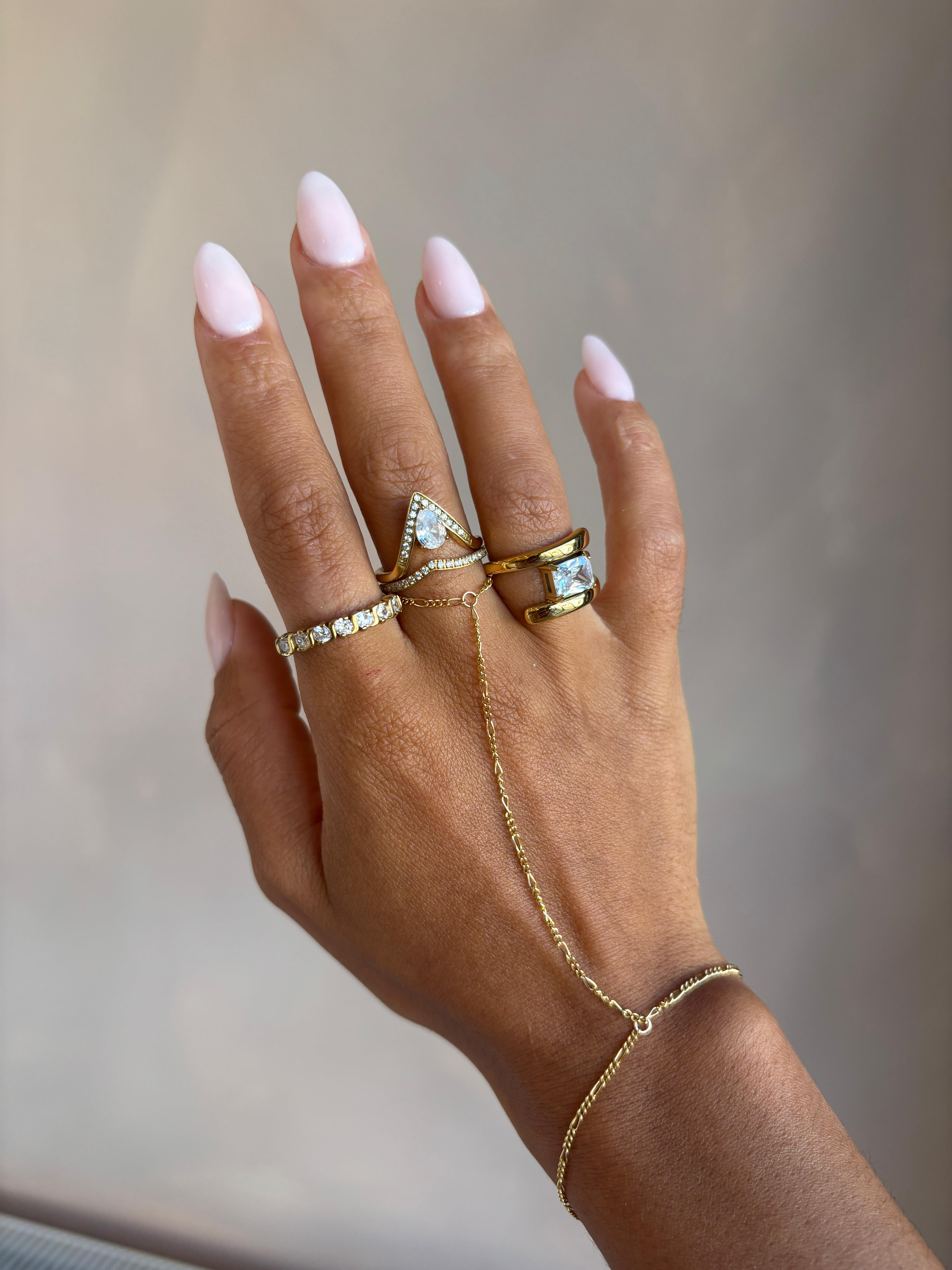 BOOK YOUR WELDING/PERMANENT HAND CHAIN APPOINTMENT