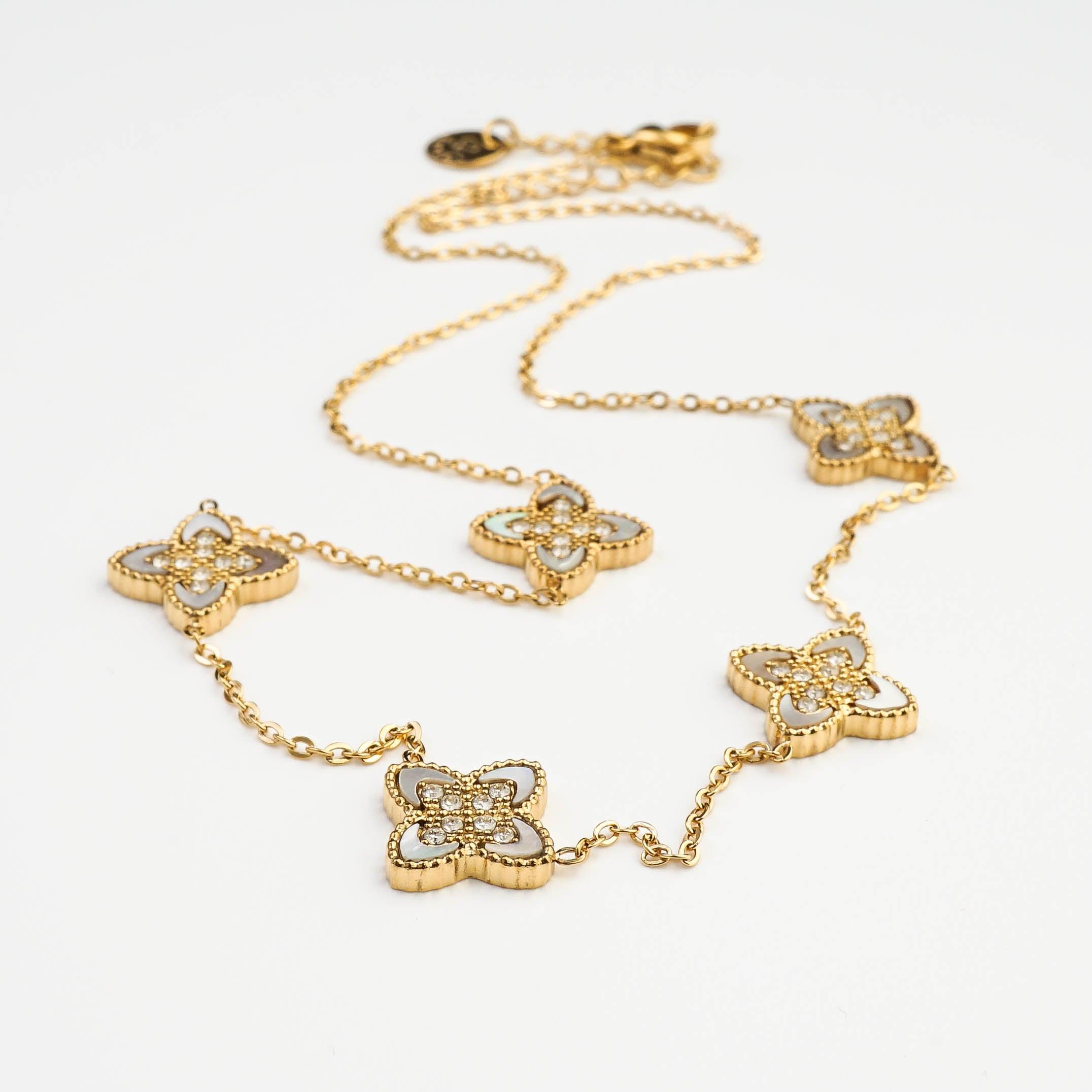 PASSIONATE CLOVER WHITE NECKLACE - Lynott Jewellery