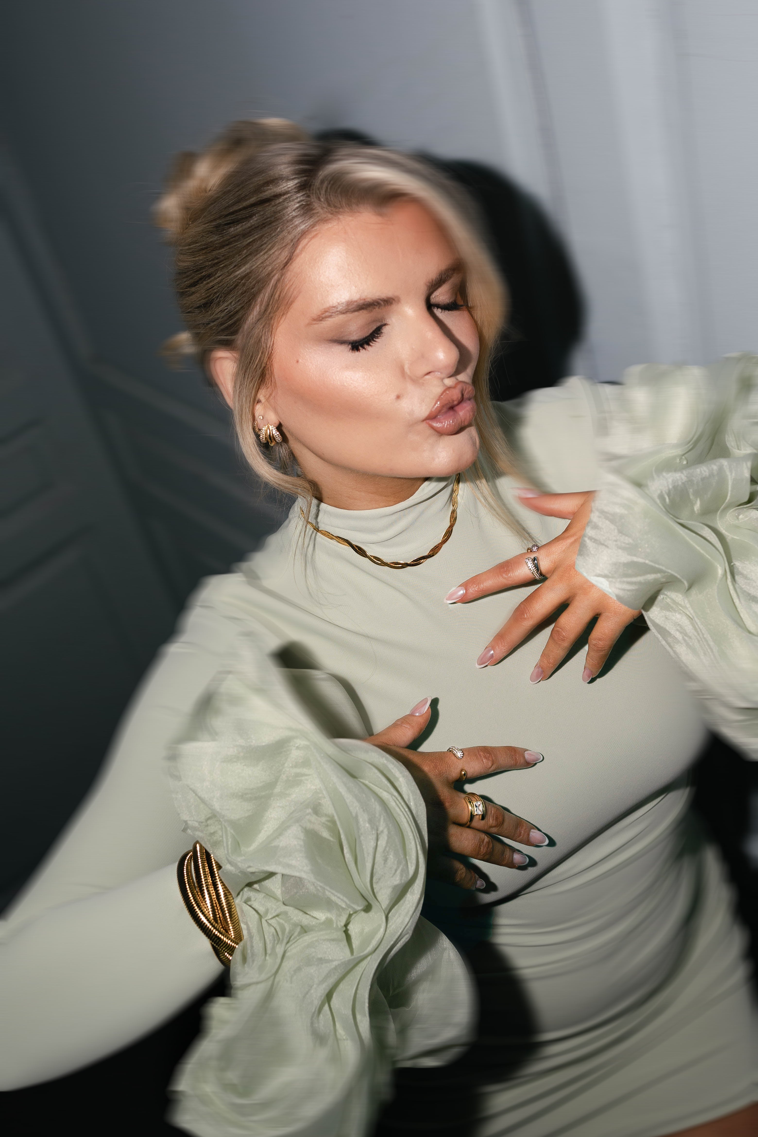 ENTWINED CHAIN NECKLACE