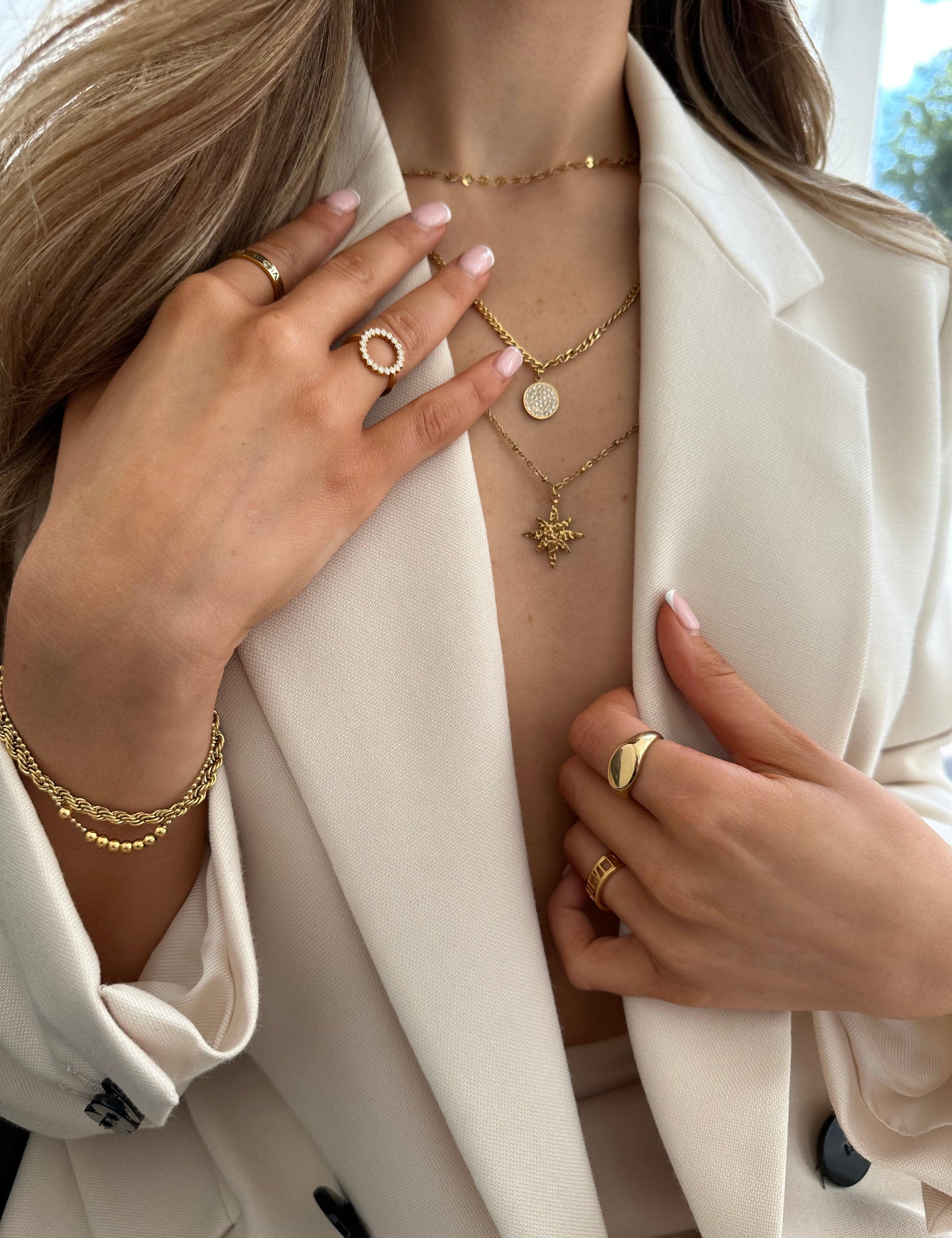 LYNOTT'S BACK-TO-SCHOOL BASICS