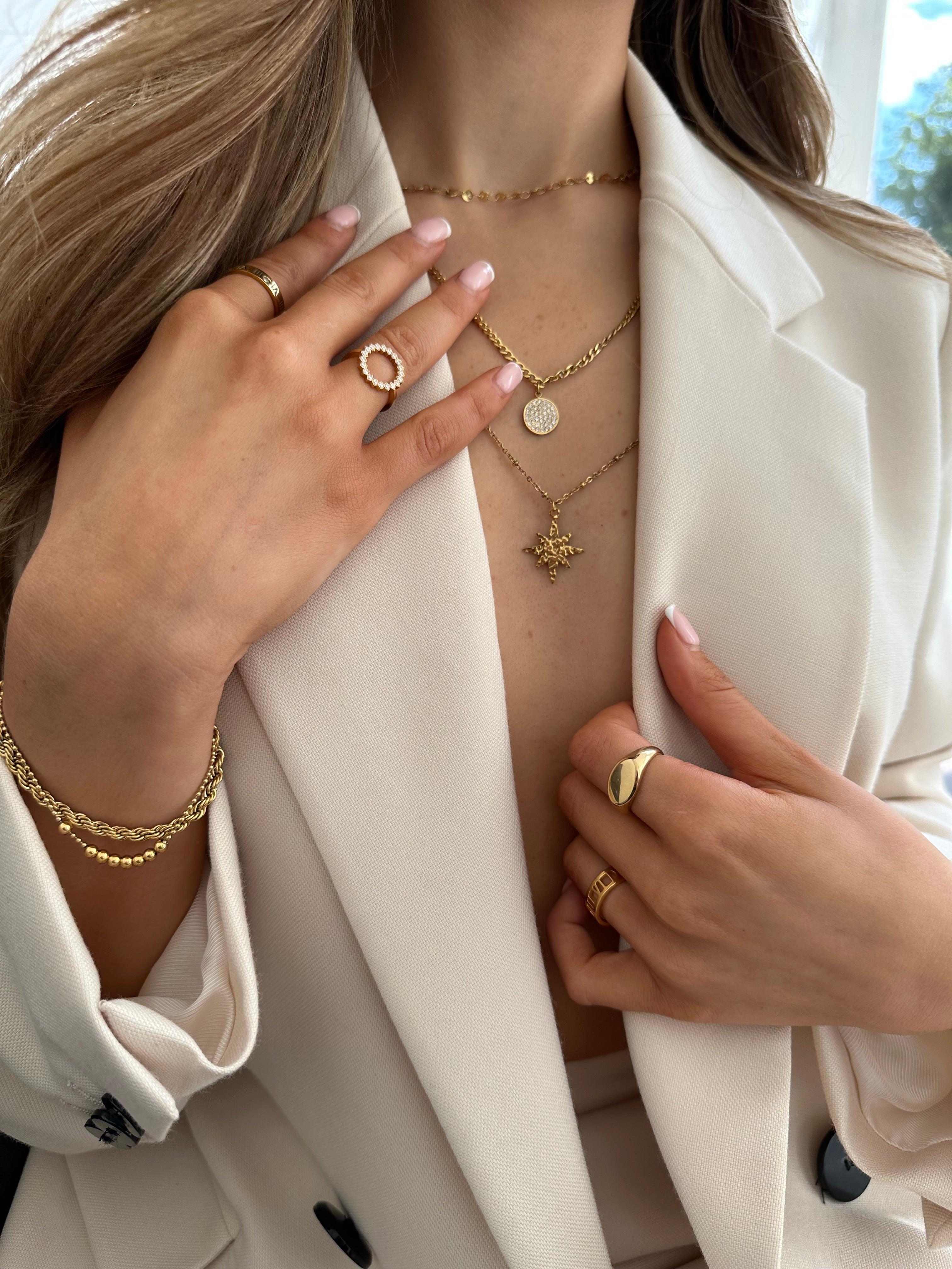 LYNOTT'S BACK-TO-SCHOOL BASICS