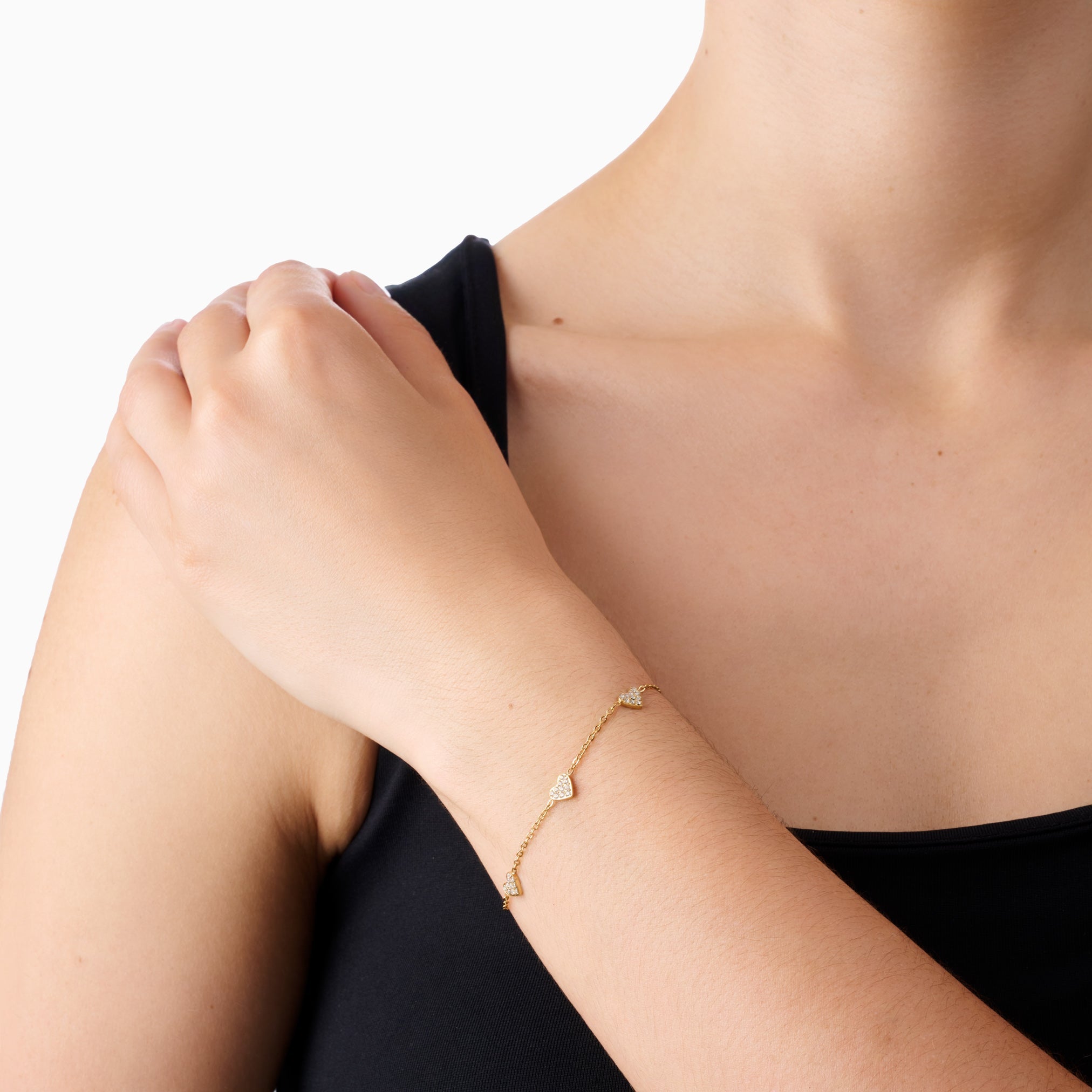 GLIMMER HEART BRACELET best gold plated tarnish and water resistant piece by Irish Jewellery brand - Lynott Jewellery