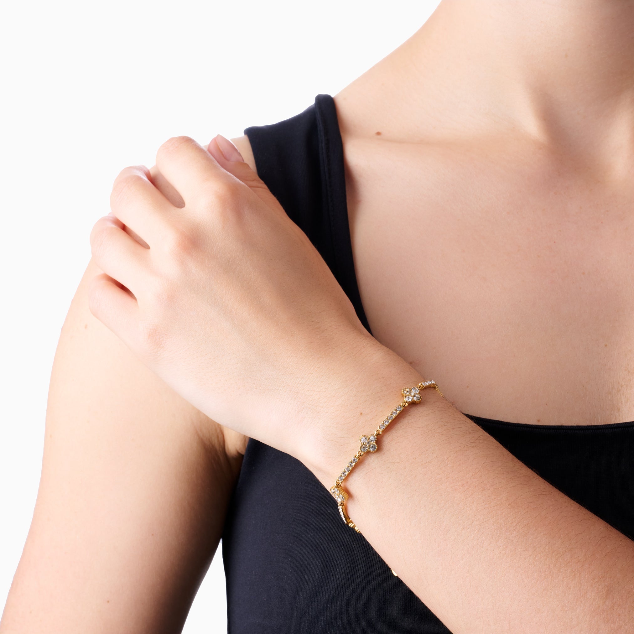 TOTAL GLAM BAR BRACELET best gold plated tarnish and water resistant piece by Irish Jewellery brand - Lynott Jewellery