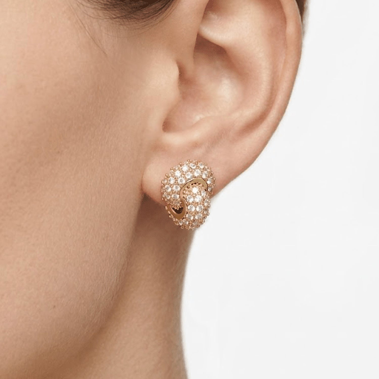 8881421628057_Lovers-Knot-Earring-OnEar_1500.jpg