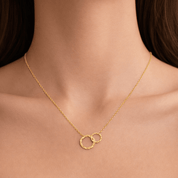 SHIMMERING INTERLINKING CIRCLE NECKLACE best gold plated tarnish and water resistant piece by Irish Jewellery brand - Lynott Jewellery