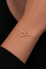 BIG SIS & LITTLE SIS LOVE BRACELET best gold plated tarnish and water resistant piece by Irish Jewellery brand - Lynott Jewellery