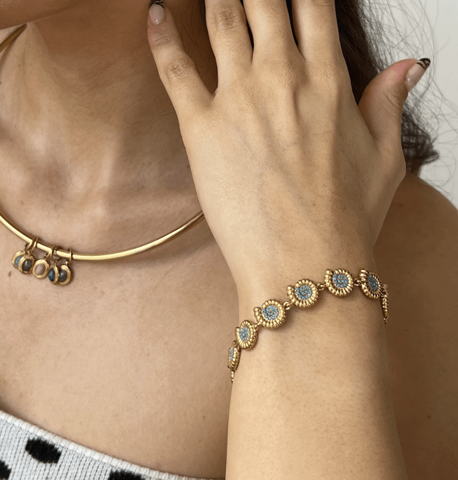 VENICE SHELL BRACELET best gold plated tarnish and water resistant piece by Irish Jewellery brand - Lynott Jewellery