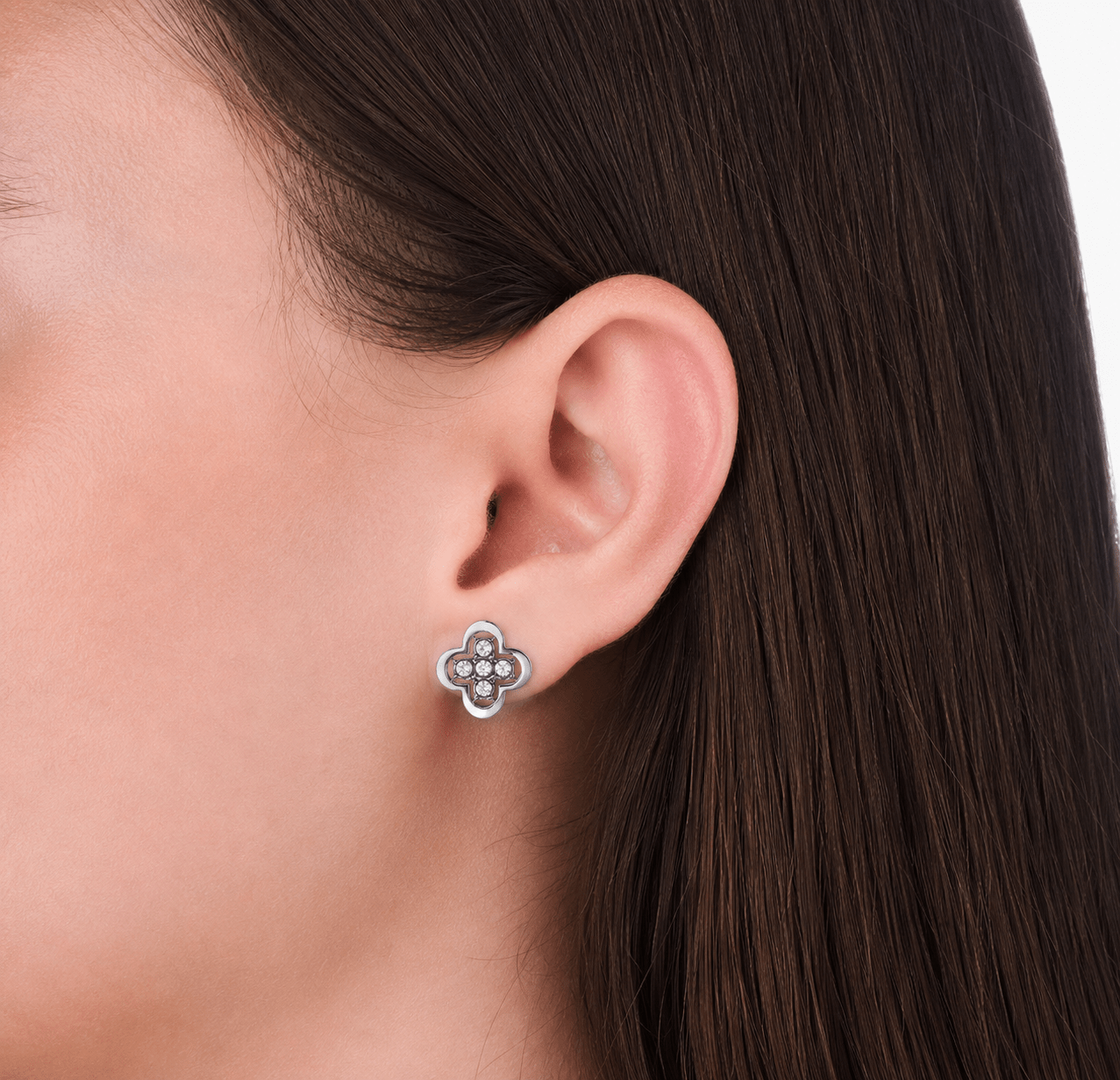 ELEGANCE CLOVER STUDS best gold plated tarnish and water resistant piece by Irish Jewellery brand - Lynott Jewellery