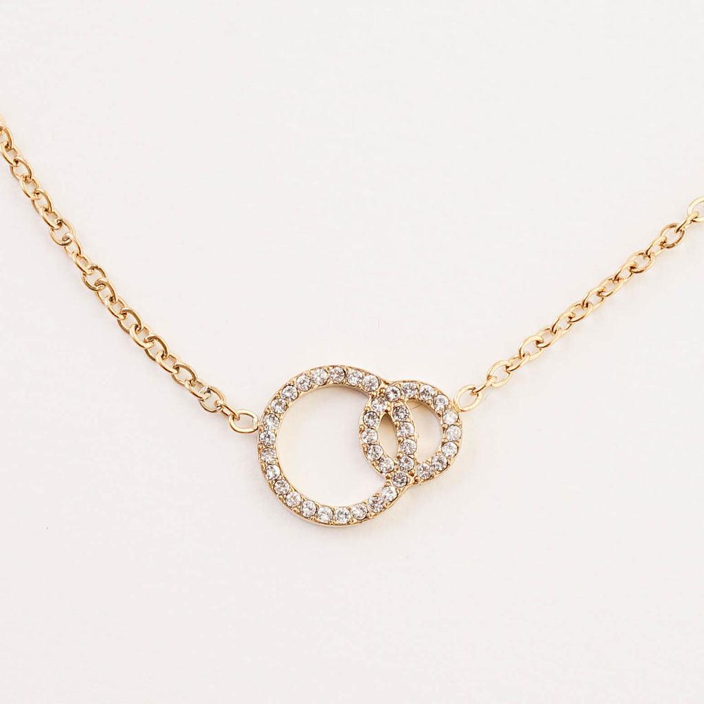 CIRCLE LINK NECKLACE best gold plated tarnish and water resistant piece by Irish Jewellery brand - Lynott Jewellery
