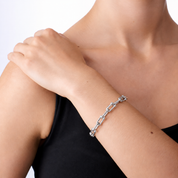 STATEMENT LINK BRACELET