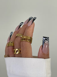 HOLLYWOOD RING - Lynott Jewellery