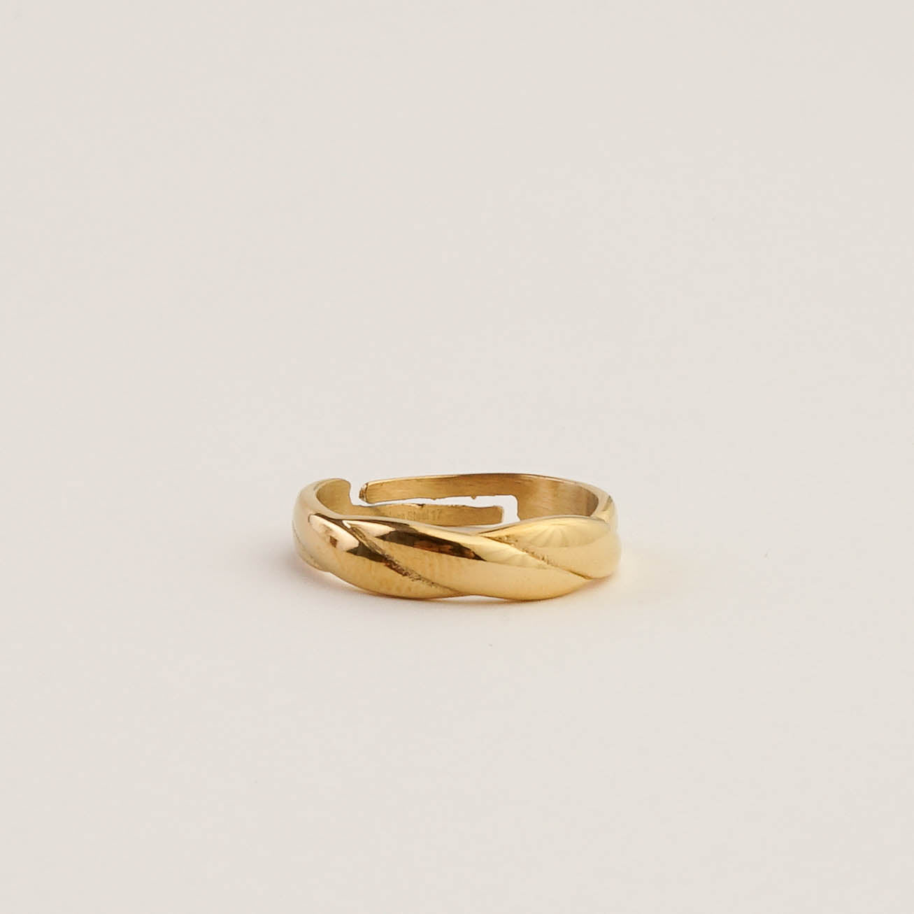 INTERTWINED ADJUSTABLE RING