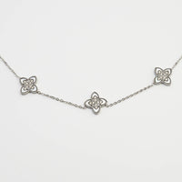 PASSIONATE CLOVER WHITE NECKLACE - Lynott Jewellery
