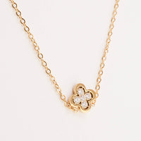 ELEGANCE CLOVER NECKLACE - Lynott Jewellery