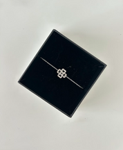 CLOVER LUCK BRACELET - The Vault