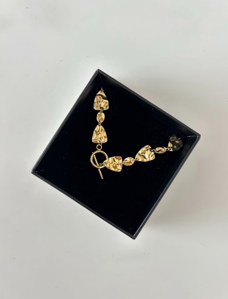 FLOW NECKLACE - The Vault