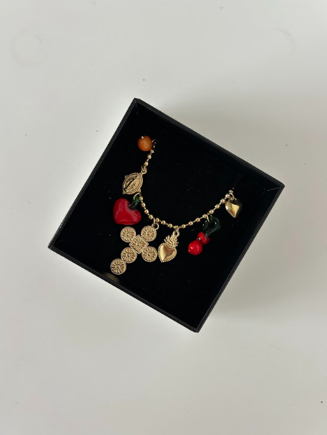 LOTTIE CHARM NECKLACE - The Vault