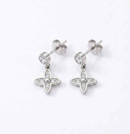 PASSIONATE CLOVER DROP DOWN STUDS