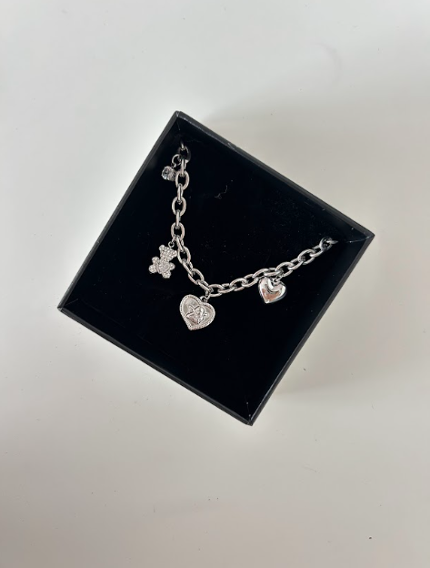 KEEPSAKE CHARM NECKLACE - The Vault