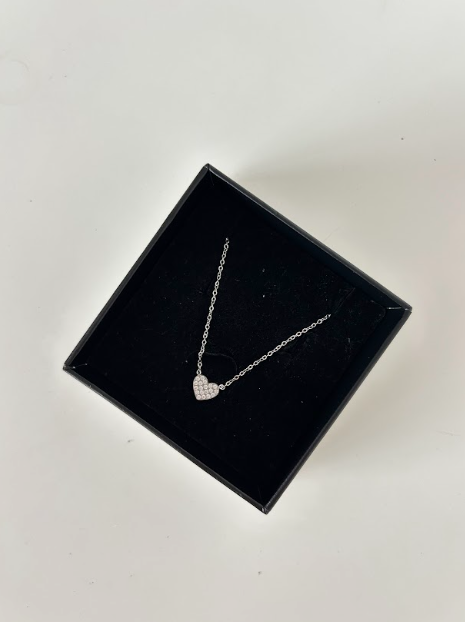 CRYSTAL LOVE NECKLACE - The Vault