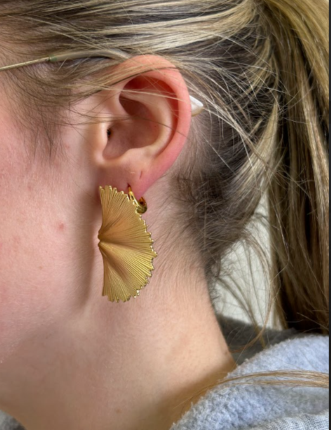 Heatwave Studs - The Vault