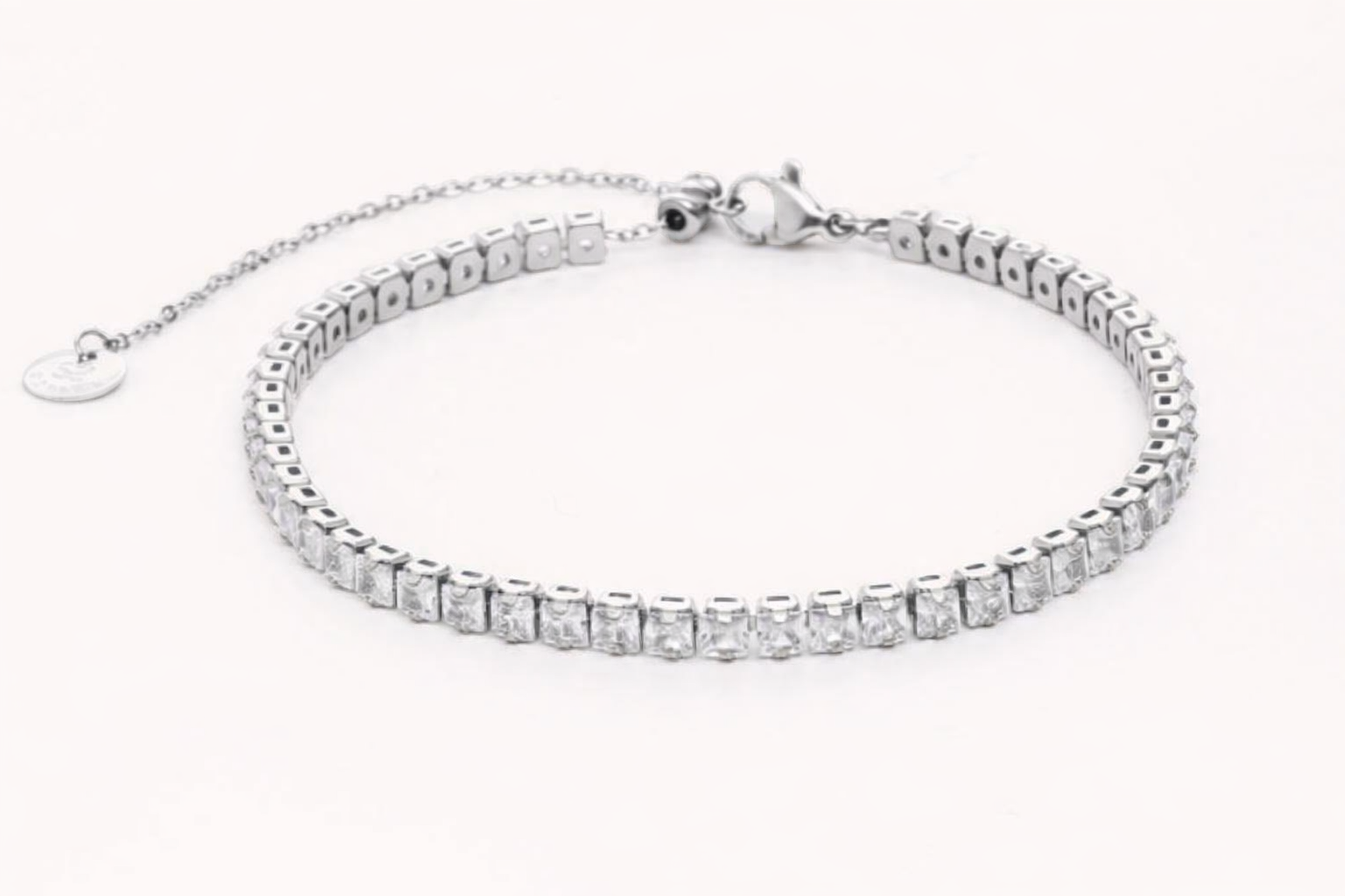 REGINA TENNIS BRACELET